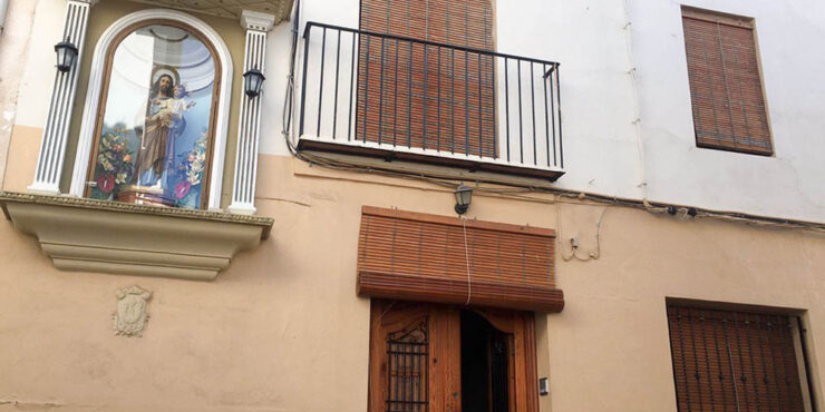 Grand reformed townhouse for sale in Xativa – 019805