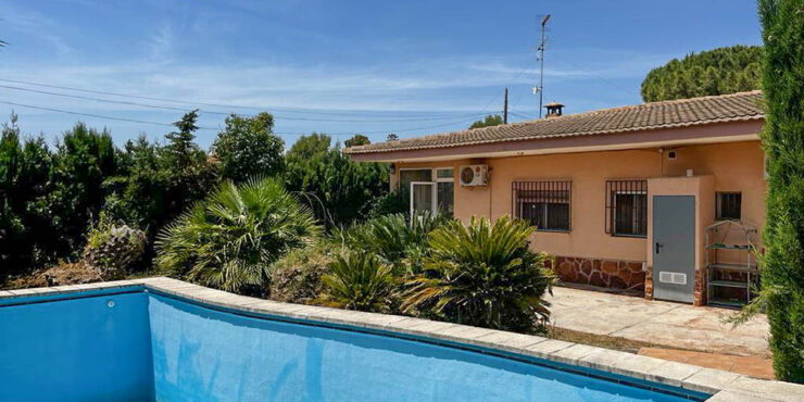 Villa with a lot of potential near Lliria, Valencia – NC02201