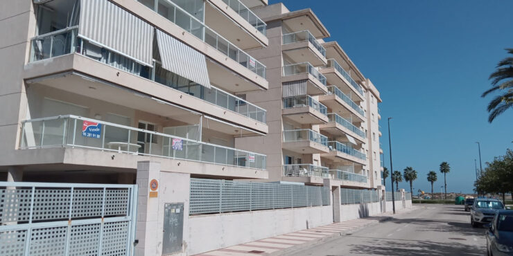 Modern apartment for sale front line of Daimuz beach, Gandia – 022990