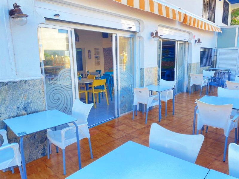 Bar/restaurant for sale on Piles beach, close to Gandia – 0231170Reduced