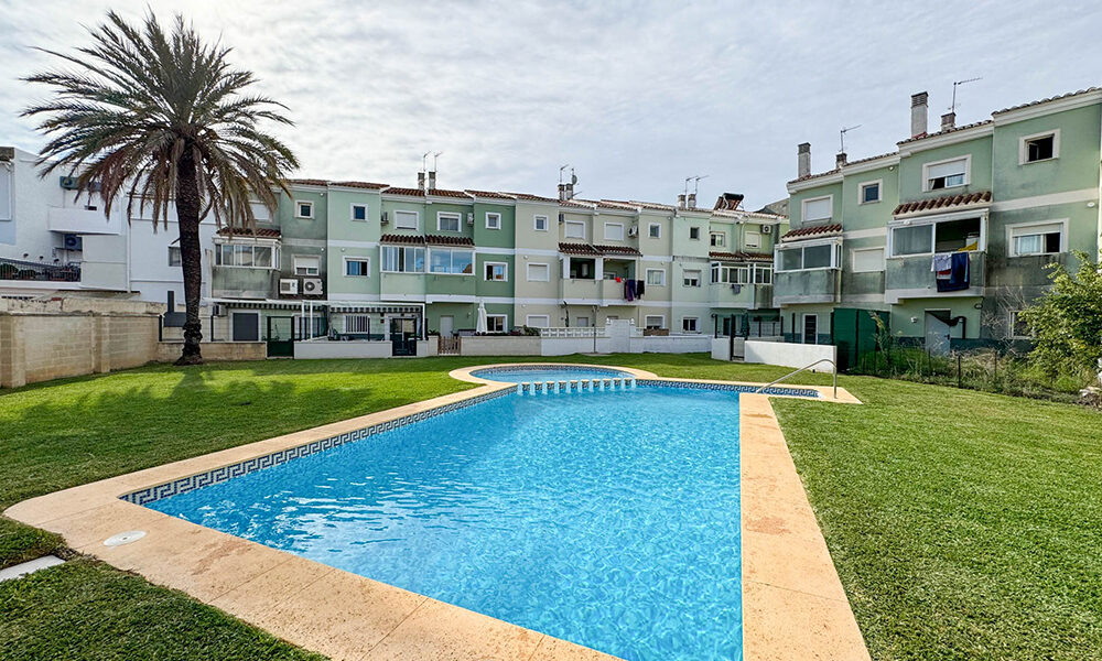 Modern townhouse in the charming town of L’Alqueria de la Comtessa, Gandia – 0240232