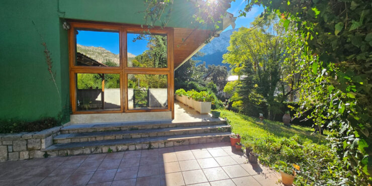 Impressive villa for sale in Barx, Gandia – 0250250