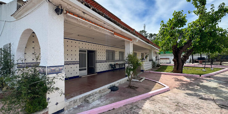 Two villas on one plot for sale in Marxuquera, Gandia – 0250252Hot Property