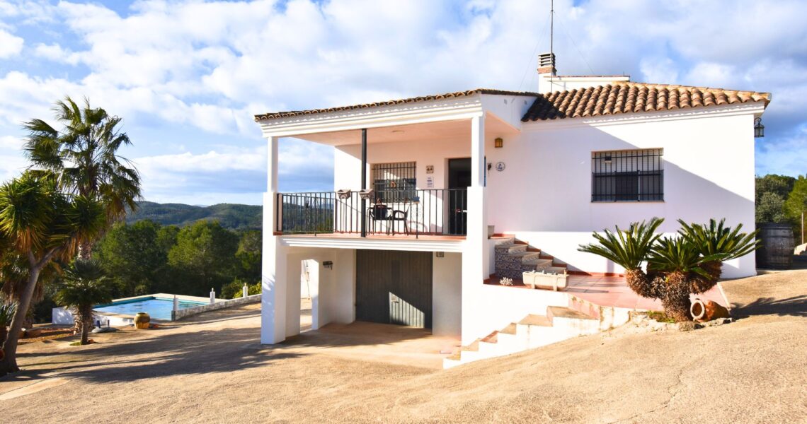 Charming Mediterranean-style property for sale in Monserrat, Valencia – 0260292Hot Property Charming Mediterranean-style property for sale in Monserrat, Valencia – 0260292Hot Property