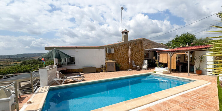 Well-presented villa for sale in Real, Valencia – 0260274