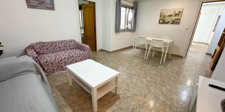 First-floor apartment for sale in Burjassot with private terrace, near Valencia city centre – 0260303