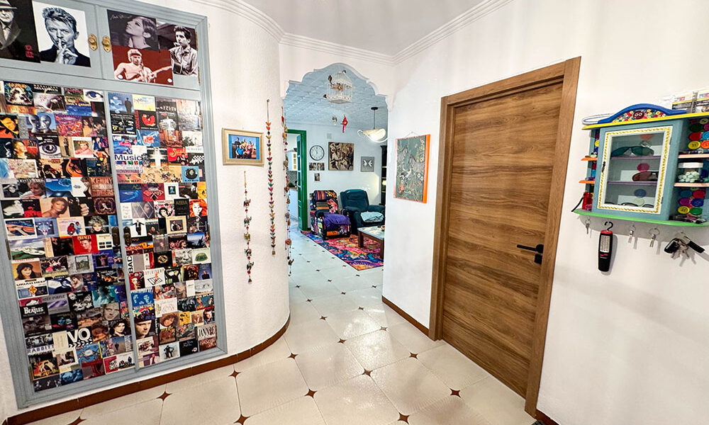 Large, fully renovated townhouse for sale in Montroy, Valencia – 0260317
