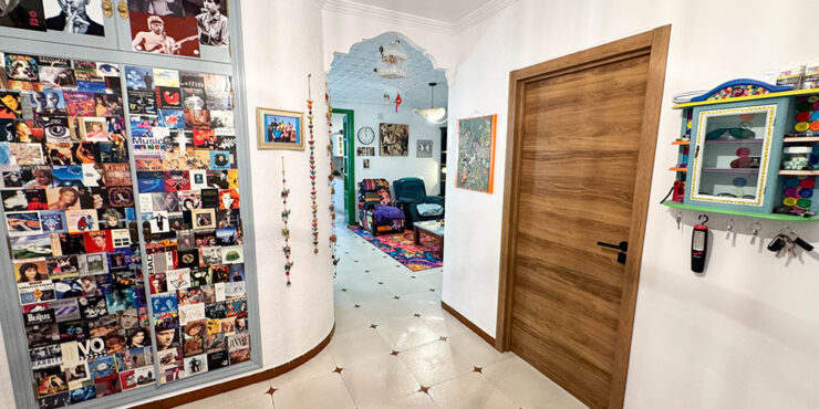 Large, fully renovated townhouse for sale in Montroy, Valencia – 0260317