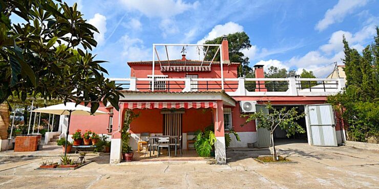 Villa for sale just outside of Monserrat town, Valencia – 0260320